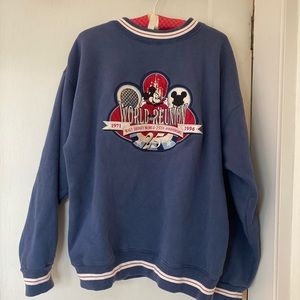 Vintage Disney world reunion sweatshirt size large